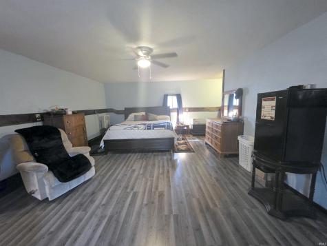 816 S Main Street Bicknell IN 47512