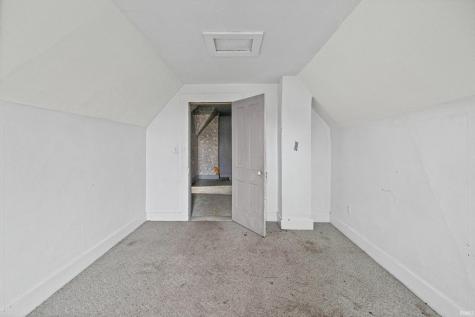 711 Crockett Street Covington IN 47932