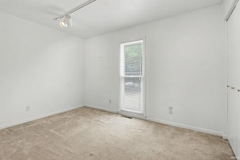 16907 Colony Drive South Bend IN 46635