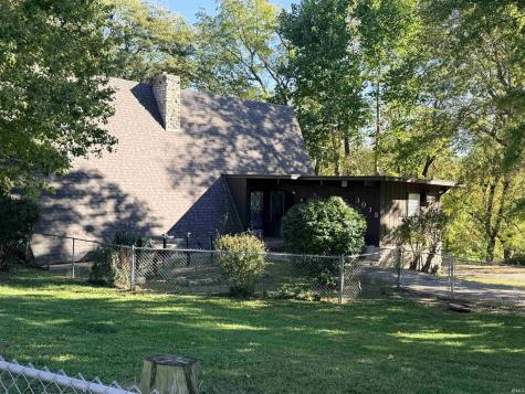 3015 Valleyview Drive Logansport IN 46947