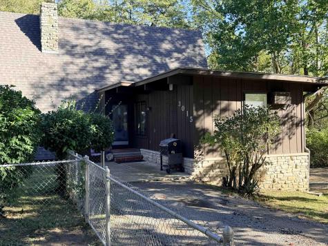 3015 Valleyview Drive Logansport IN 46947