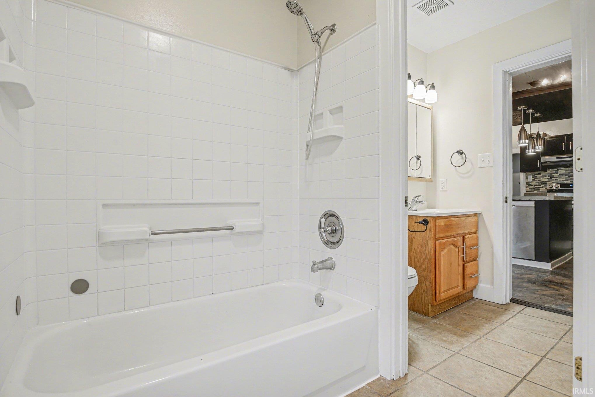 134 Goshen Avenue Elkhart IN 46516