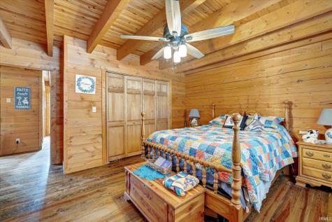 1320 Peerless Road Bedford IN 47421
