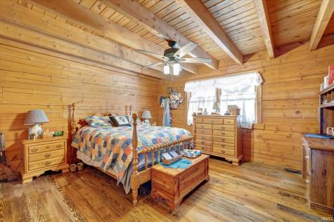 1320 Peerless Road Bedford IN 47421