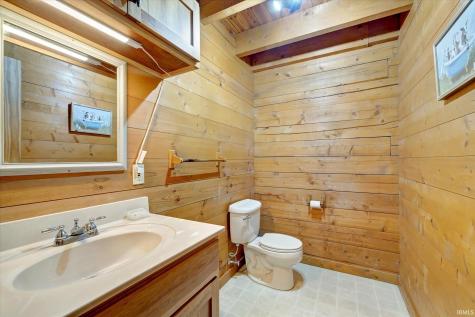 1320 Peerless Road Bedford IN 47421