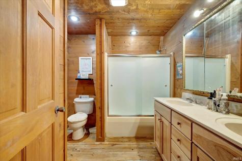 1320 Peerless Road Bedford IN 47421