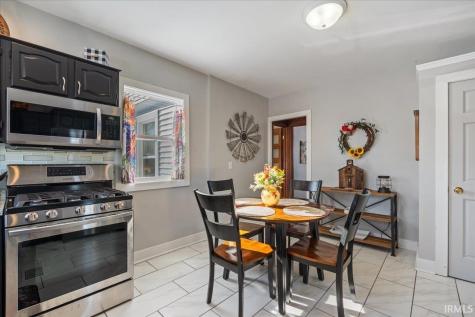 336 N Chauncey Street Columbia City IN 46725