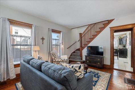 336 N Chauncey Street Columbia City IN 46725