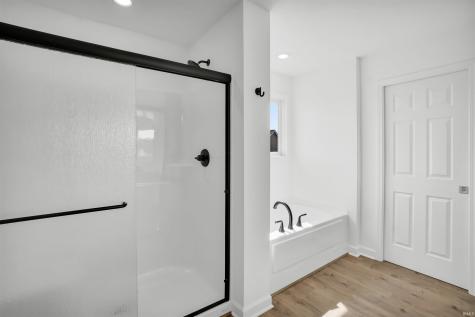 2121 Deepwater Loop Monticello IN 47960
