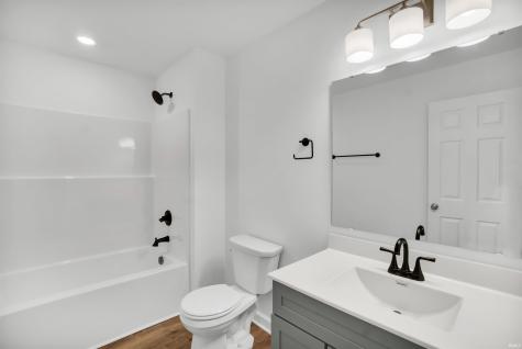 2121 Deepwater Loop Monticello IN 47960