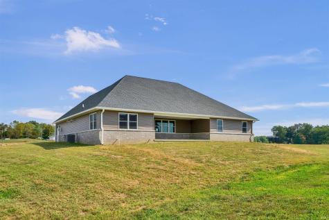 2121 Deepwater Loop Monticello IN 47960