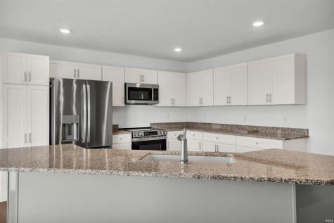 2121 Deepwater Loop Monticello IN 47960