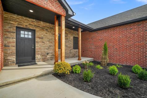 2514 Chrystal Woods Drive Kokomo IN 46901