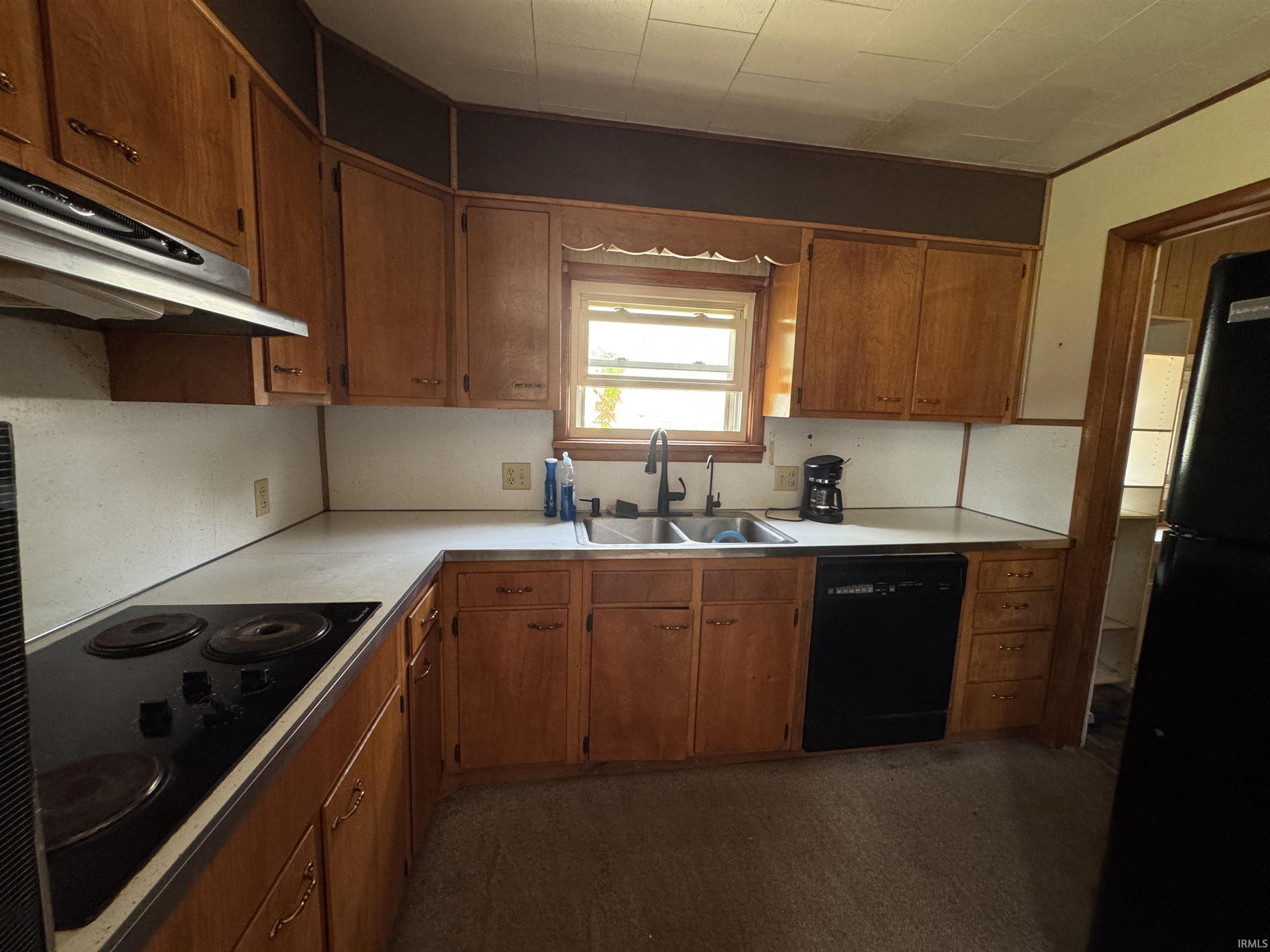 416 S Poplar Street Lagrange IN 46761