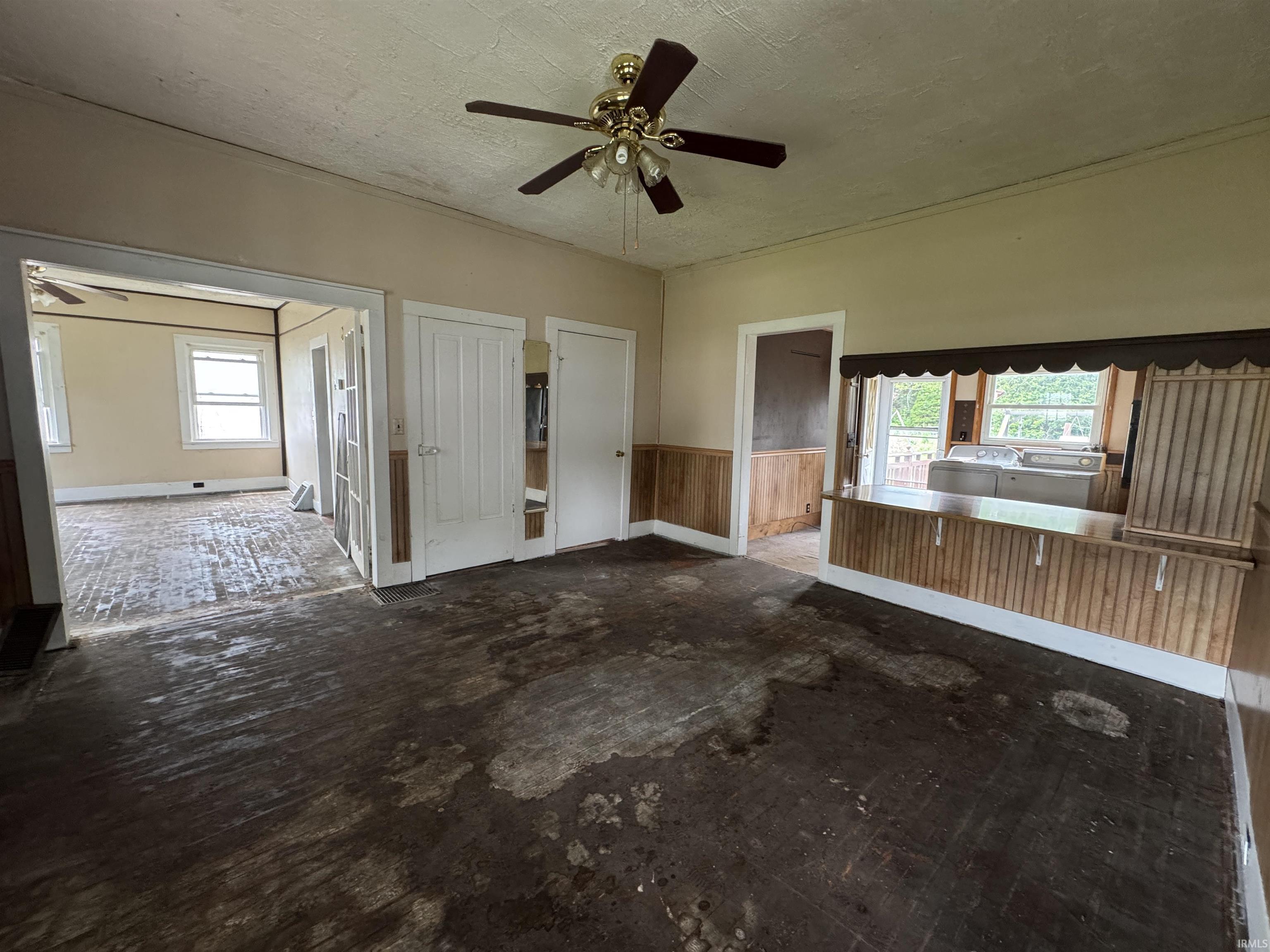 416 S Poplar Street Lagrange IN 46761