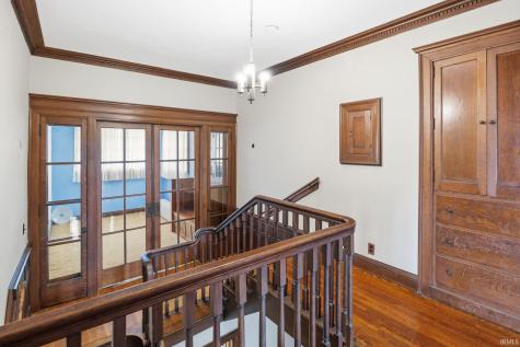 103 E Walnut Street Chalmers IN 47929