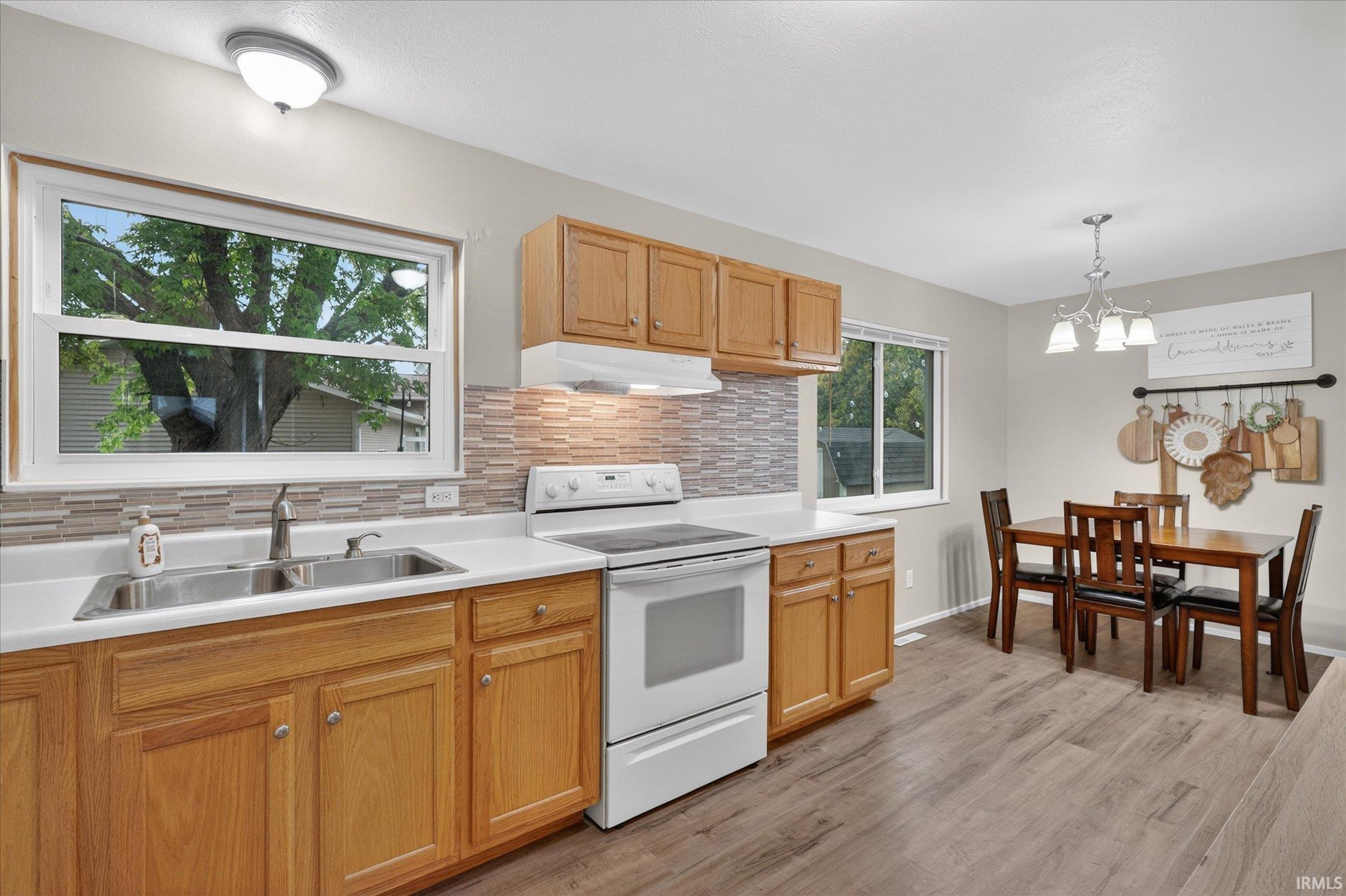 2802 Hampton Road Mishawaka IN 46544
