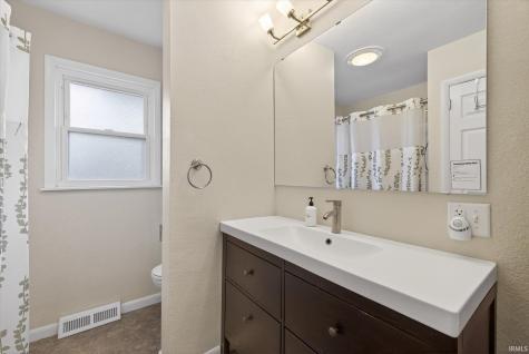 4527 E Deckard Drive Bloomington IN 47408