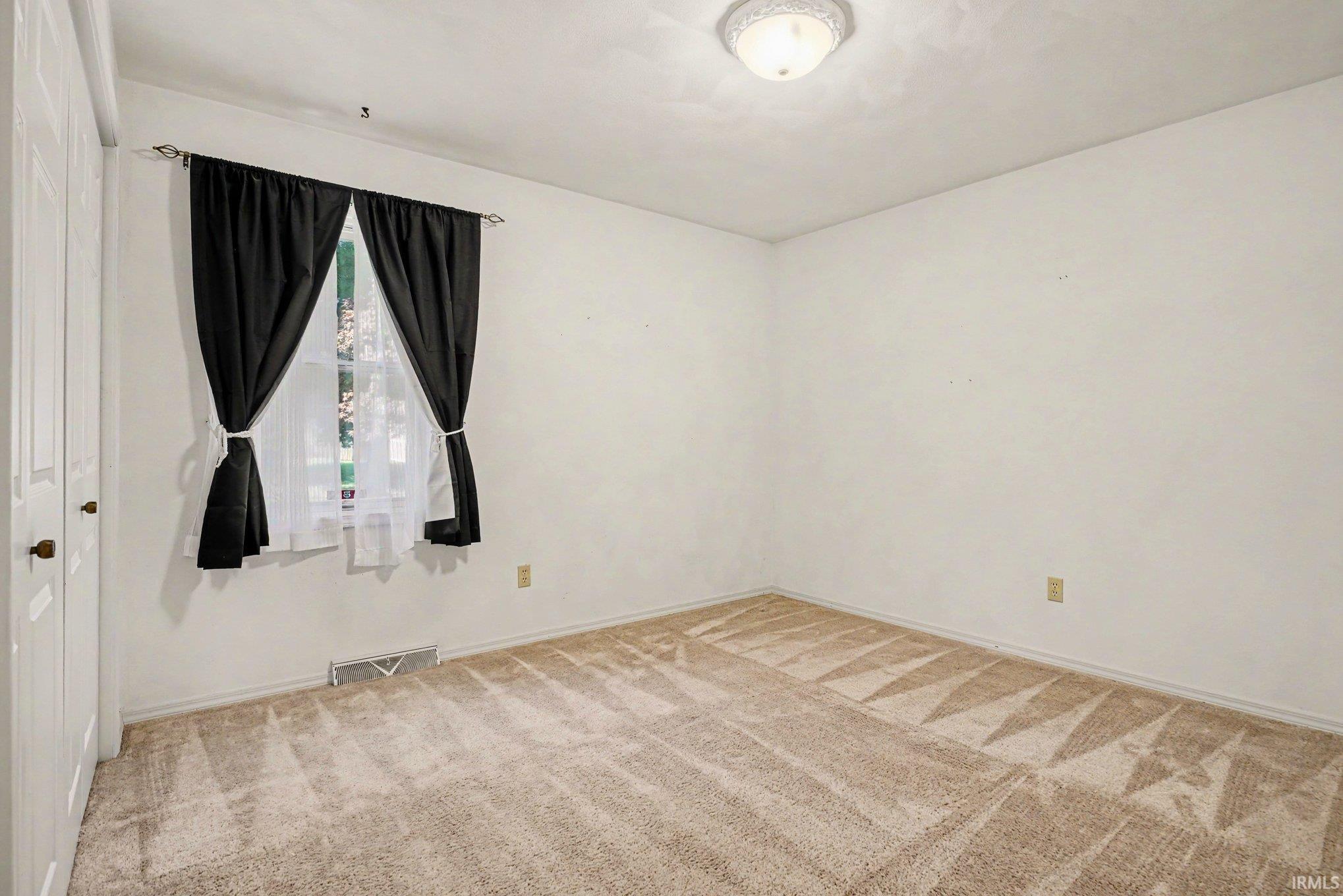 56167 Sturbridge Circle Mishawaka IN 46545