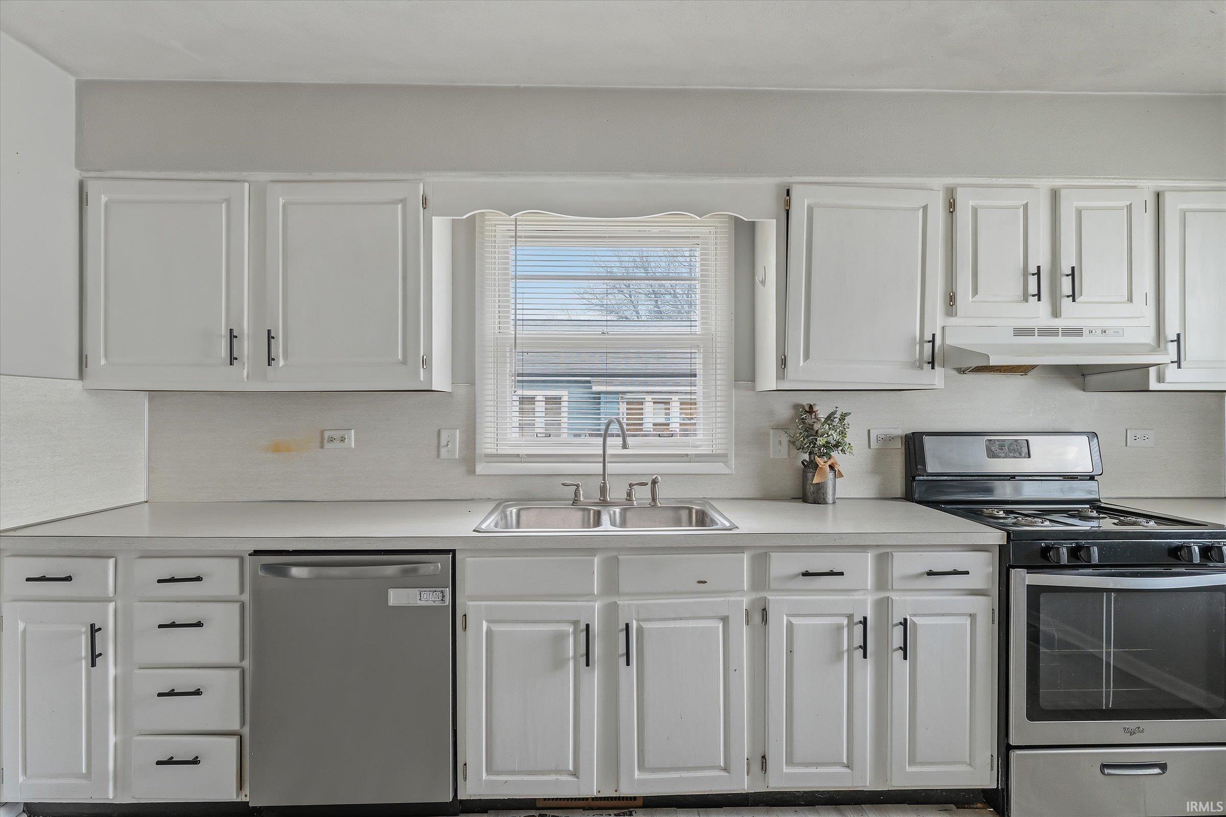 2420 Monger Avenue Elkhart IN 46517