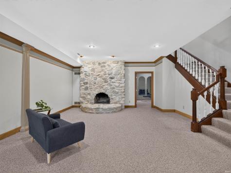 6725 Post Road Fort Wayne IN 46814