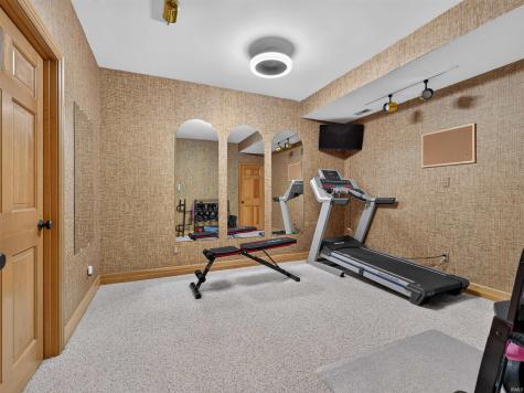 6725 Post Road Fort Wayne IN 46814