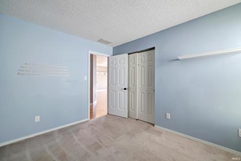 2128 S Bent Tree Drive Bloomington IN 47401