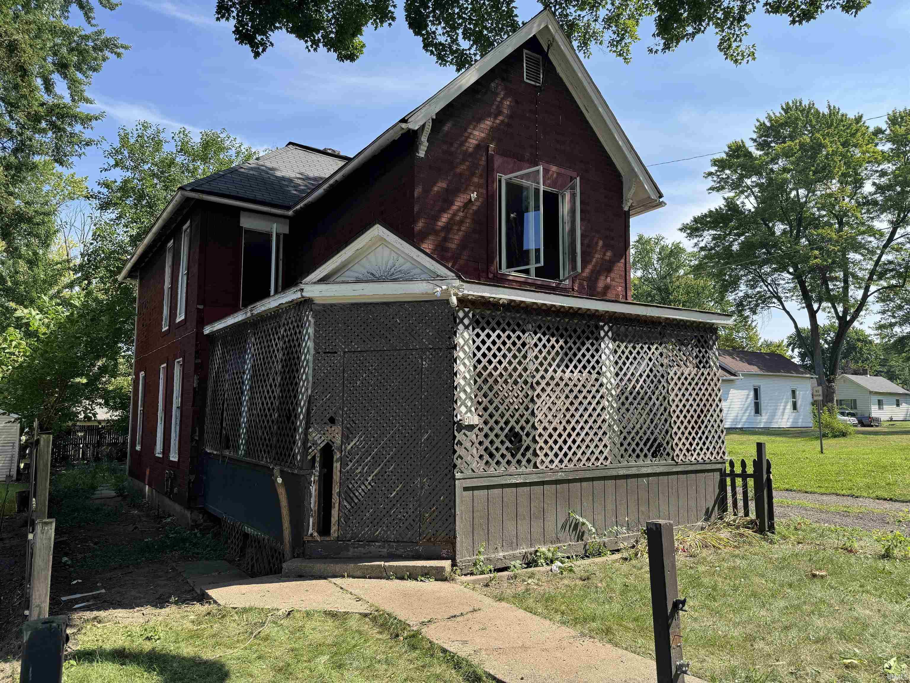 918 Huestis Avenue Fort Wayne IN 46807