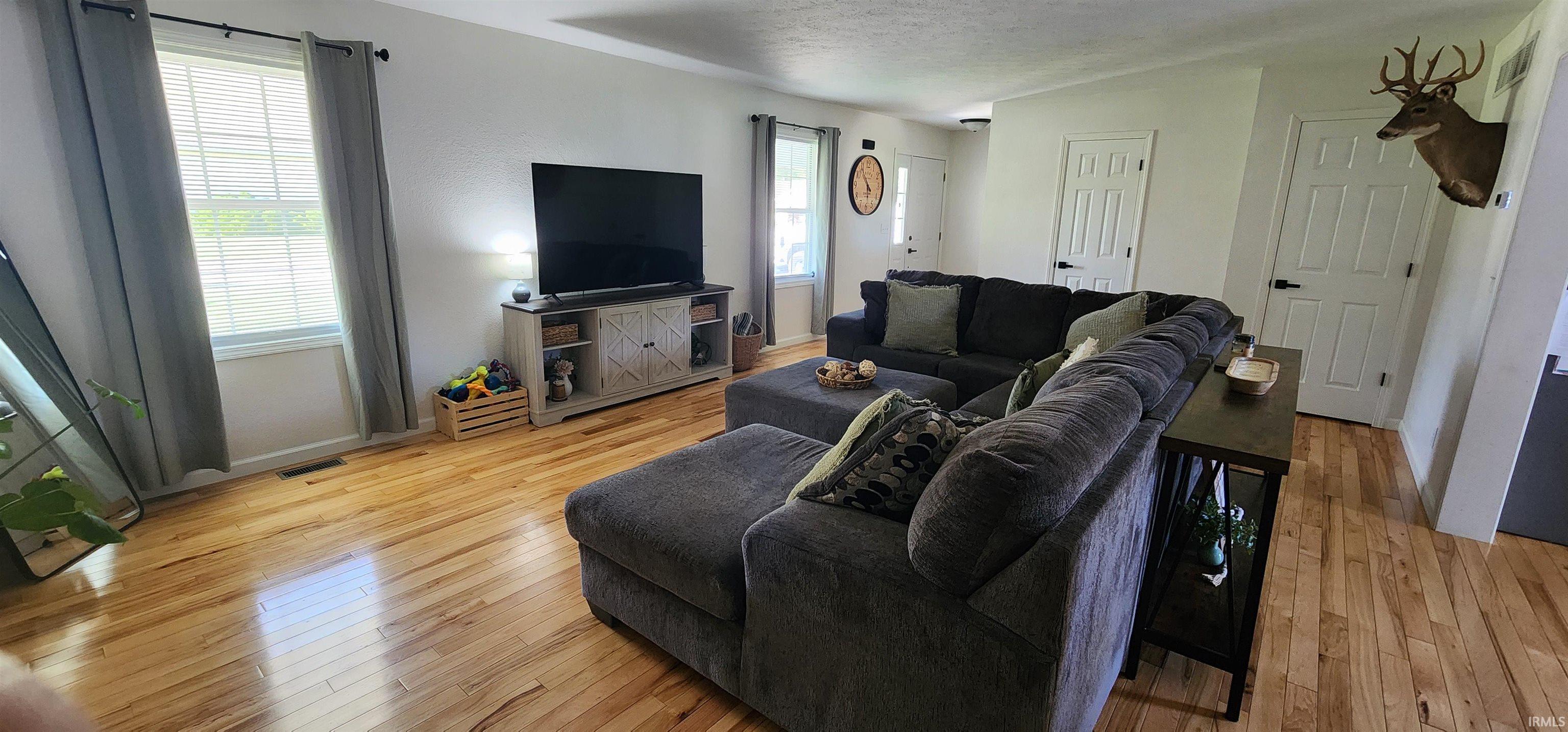 23036 S Oakleaf Drive Elkhart IN 46514