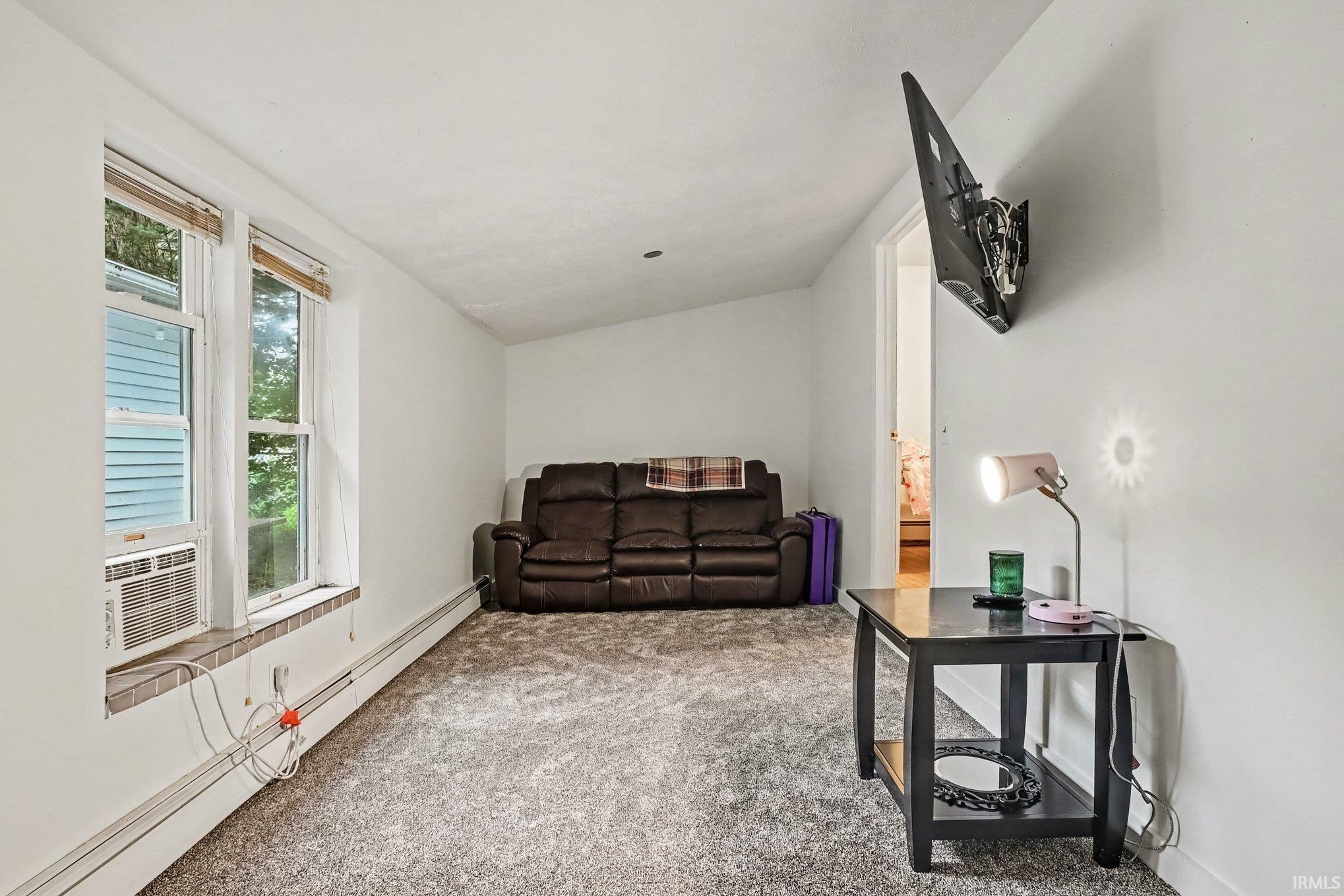 1226 E Clark Street Warsaw IN 46580