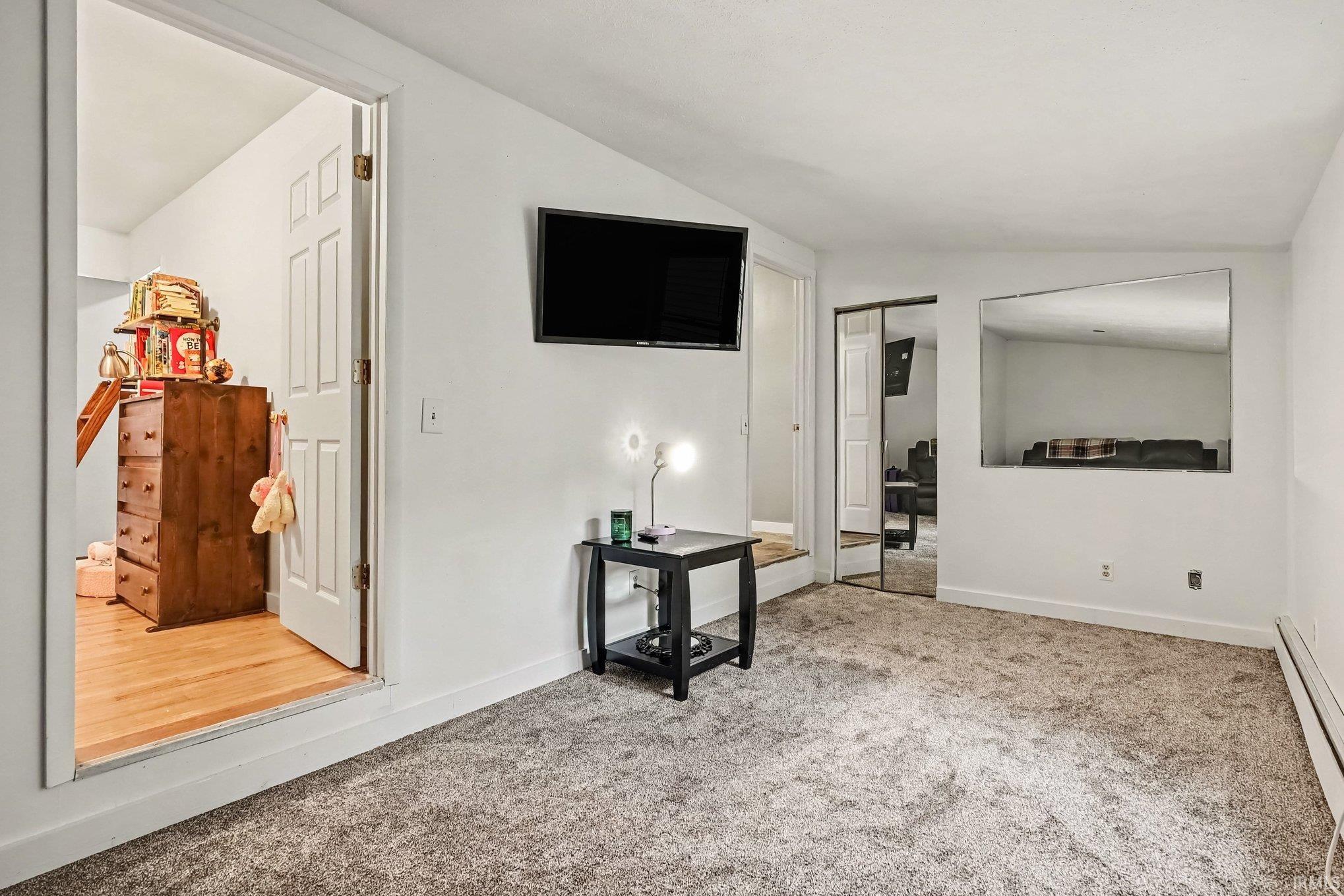 1226 E Clark Street Warsaw IN 46580