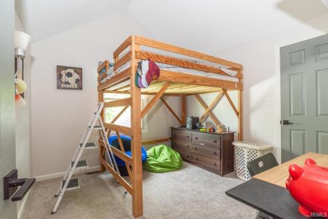 1020 S Gentry Court Bloomington IN 47401