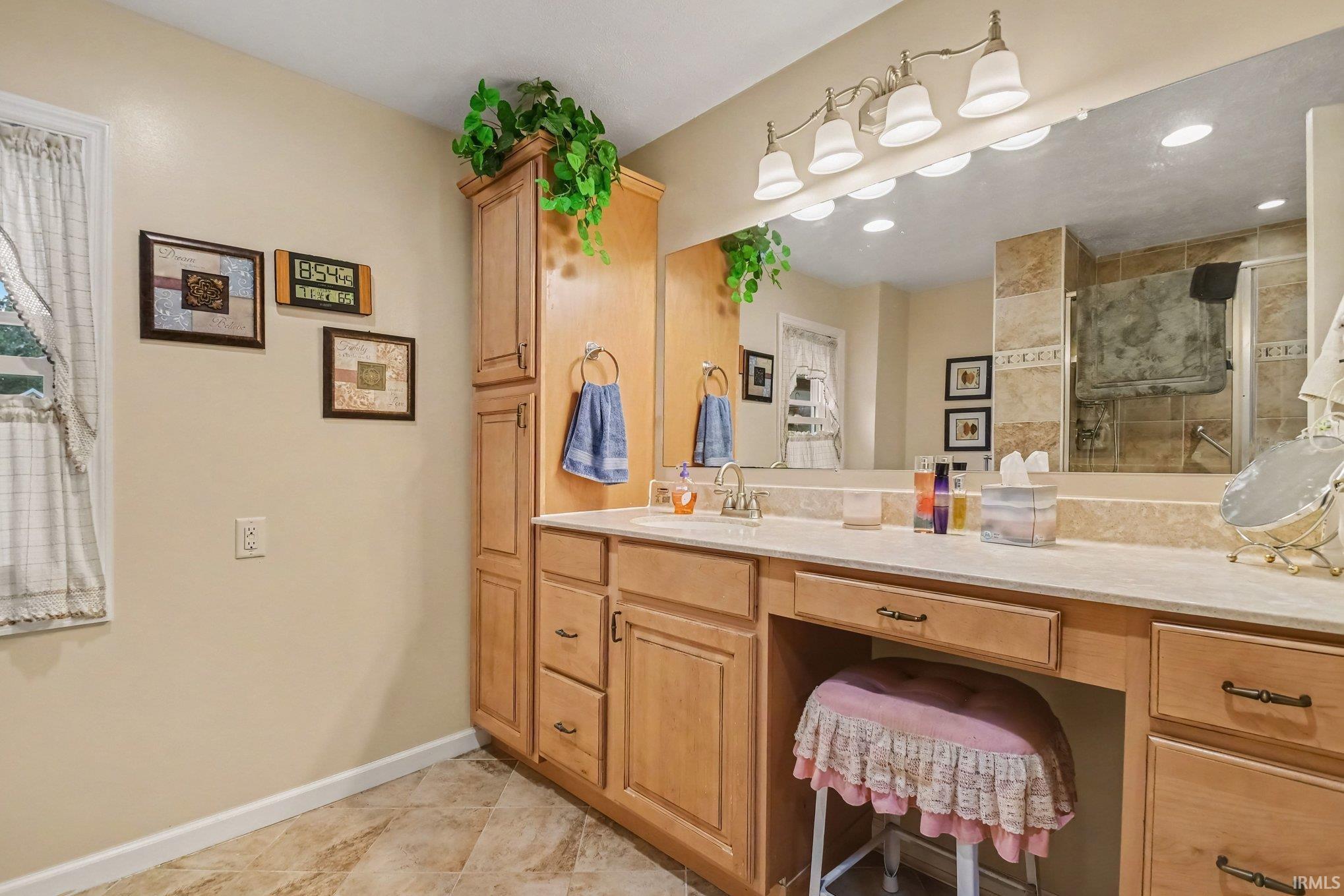 56408 Orchid Road South Bend IN 46619