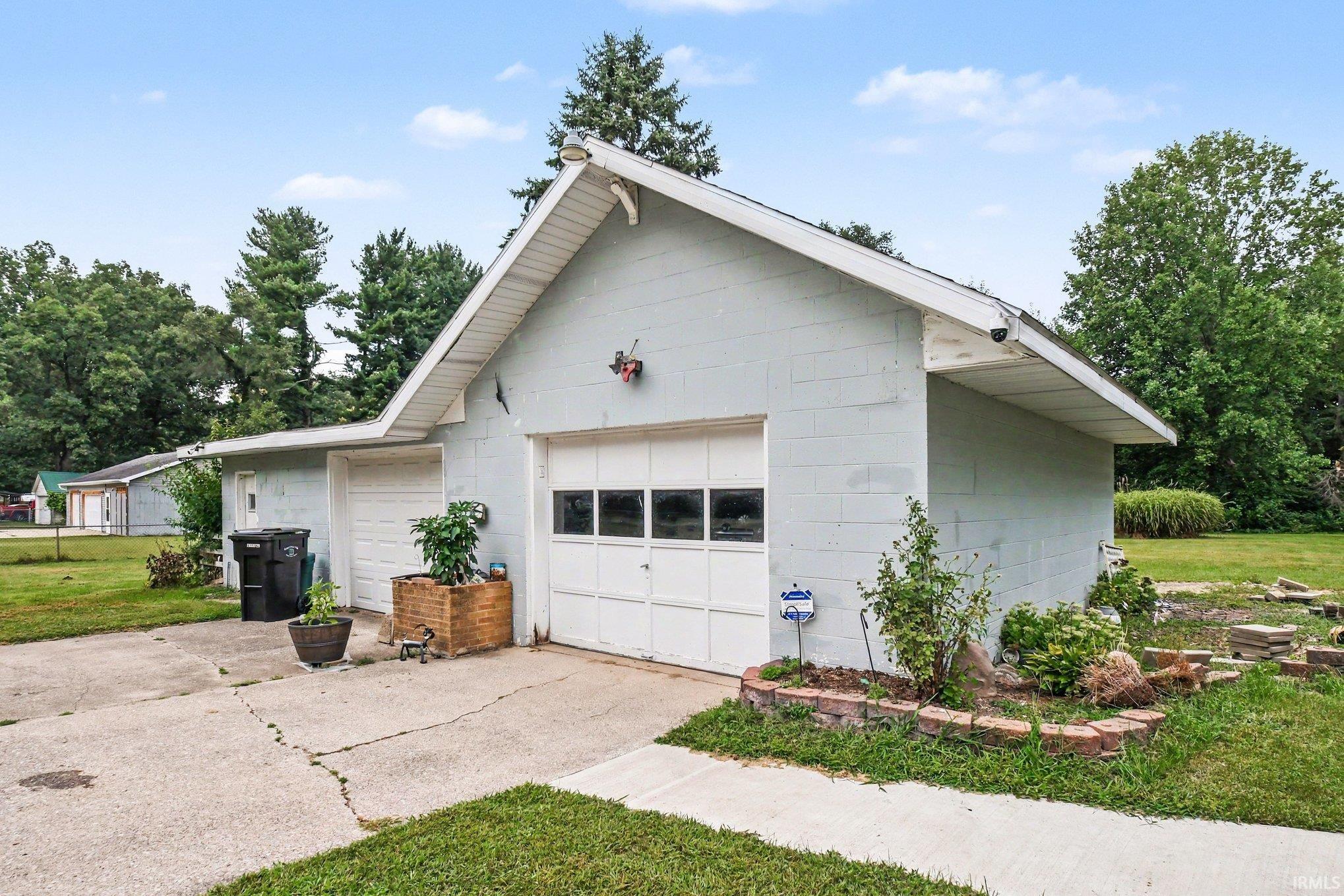 56408 Orchid Road South Bend IN 46619