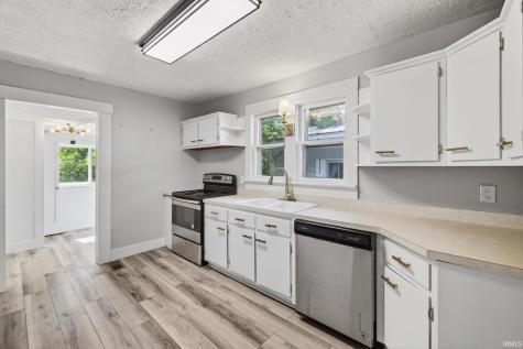 1017 Q Street Bedford IN 47421
