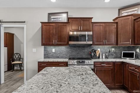 2025 Mondavi Boulevard Lafayette IN 47909