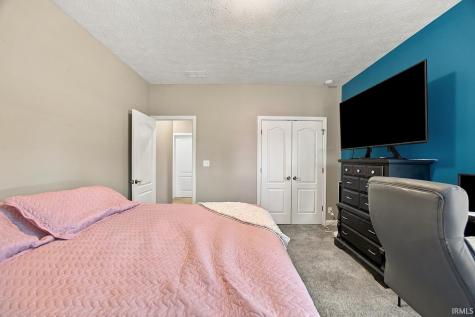 2025 Mondavi Boulevard Lafayette IN 47909