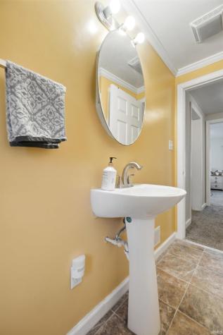 3715 Nokomis Road Fort Wayne IN 46809