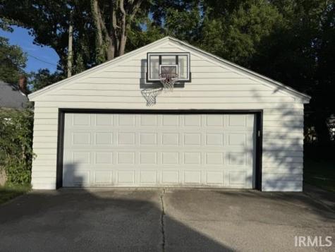 3715 Nokomis Road Fort Wayne IN 46809