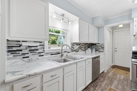 3715 Nokomis Road Fort Wayne IN 46809