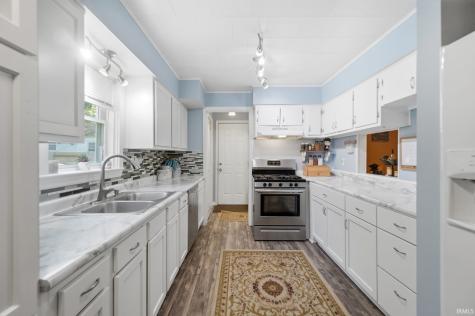 3715 Nokomis Road Fort Wayne IN 46809