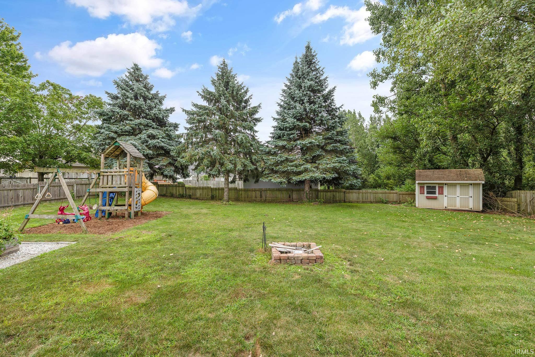 25726 Hunt Trail South Bend IN 46628
