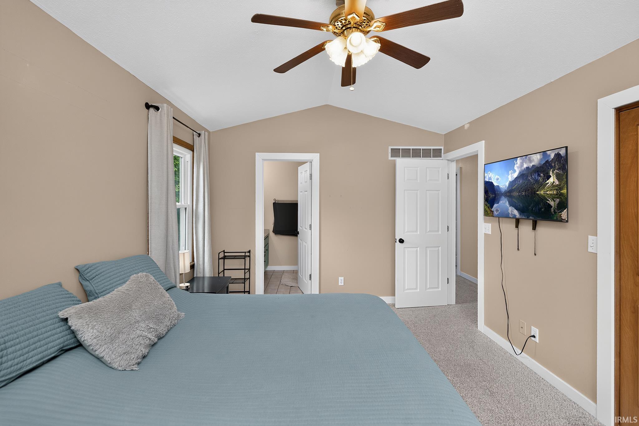 25726 Hunt Trail South Bend IN 46628