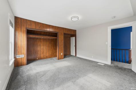 305 W 7th Street Auburn IN 46706