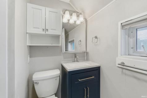 305 W 7th Street Auburn IN 46706
