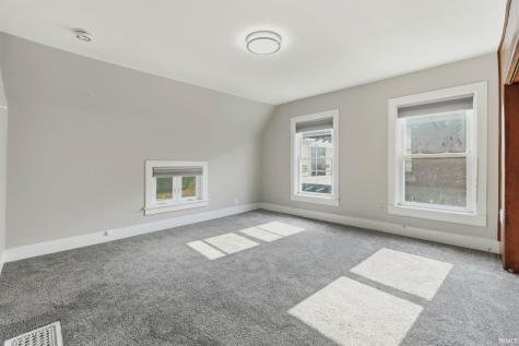 305 W 7th Street Auburn IN 46706