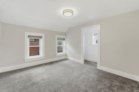 305 W 7th Street Auburn IN 46706