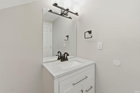 305 W 7th Street Auburn IN 46706