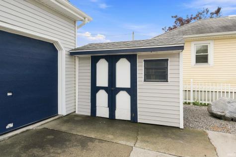 305 W 7th Street Auburn IN 46706