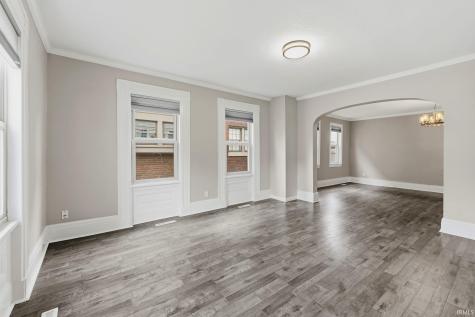305 W 7th Street Auburn IN 46706